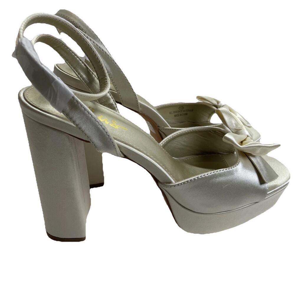 Lulus Pearlla Bow Champagne Satin Platform High Heels Sz 10